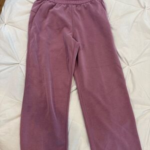 Lululemon cropped softstreme pants size 6